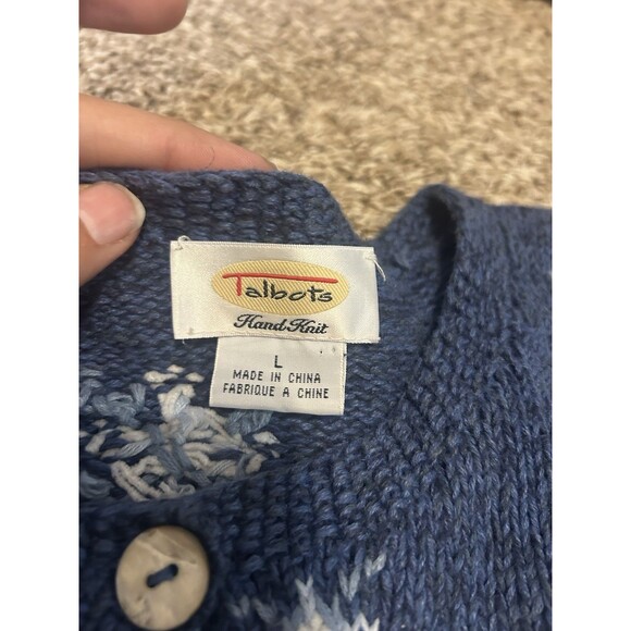 Vintage Talbots Womens Cardigan Large Blue Hand Knit Penguin Sweater Snow Winter - Picture 6 of 9